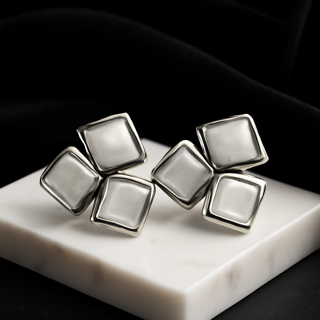 Zyra Lumi Quad Pearl Stud Earrings